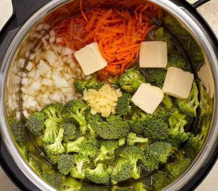 Broccoli Cheddar Soup Recipe - Instant Pot, Stove Top | Broccoli Soup Recipes Instant Pot, Broccoli Cheddar Soup Instapot, Instant Pot Broccoli Cheddar Soup