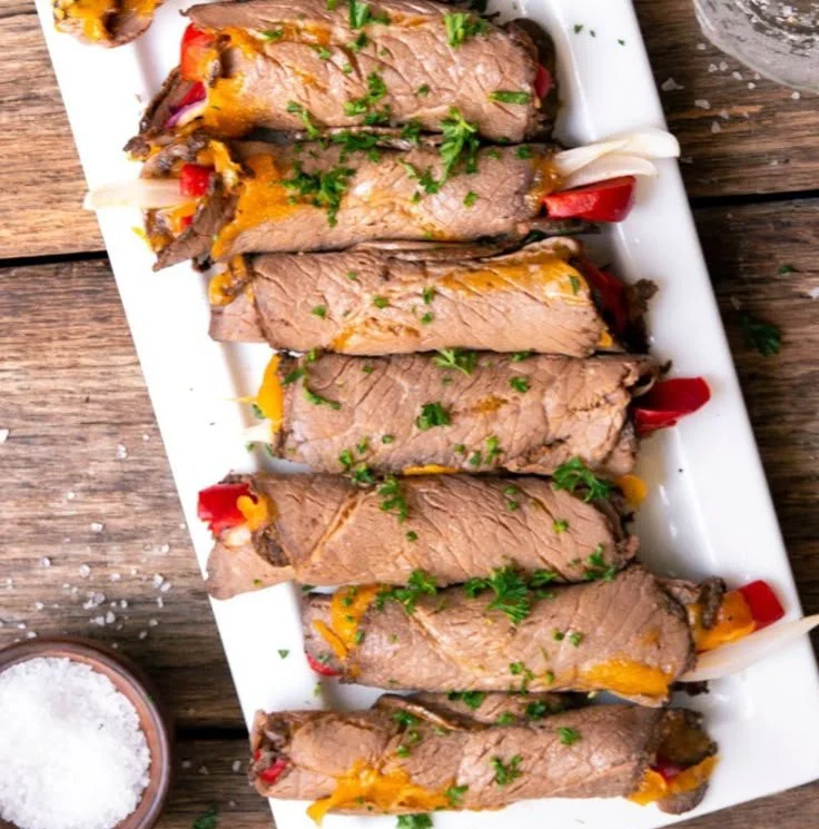 Healthy low carb and keto Roast Beef Roll Ups with fresh ingredients