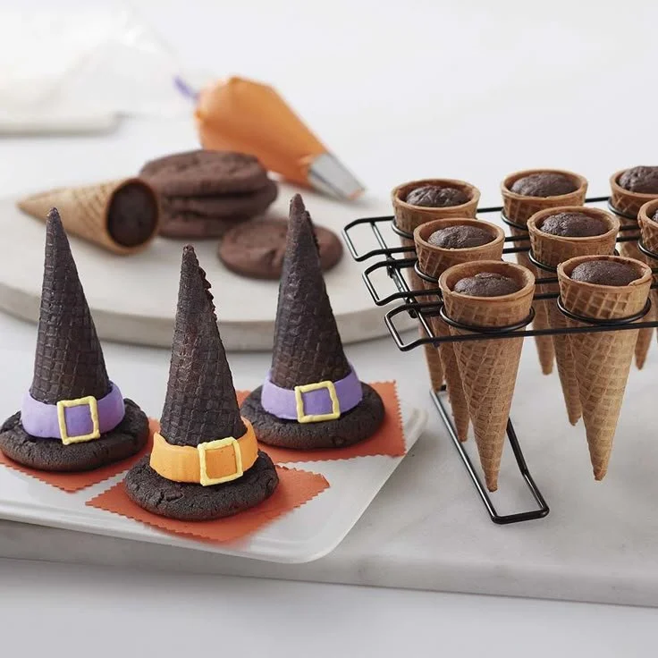 31 cute Halloween treats for a haunted house party by Wilton