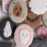 halloween sugar cookies decorated with ghosts bat 2026 08 06 194218 694x1024 1
