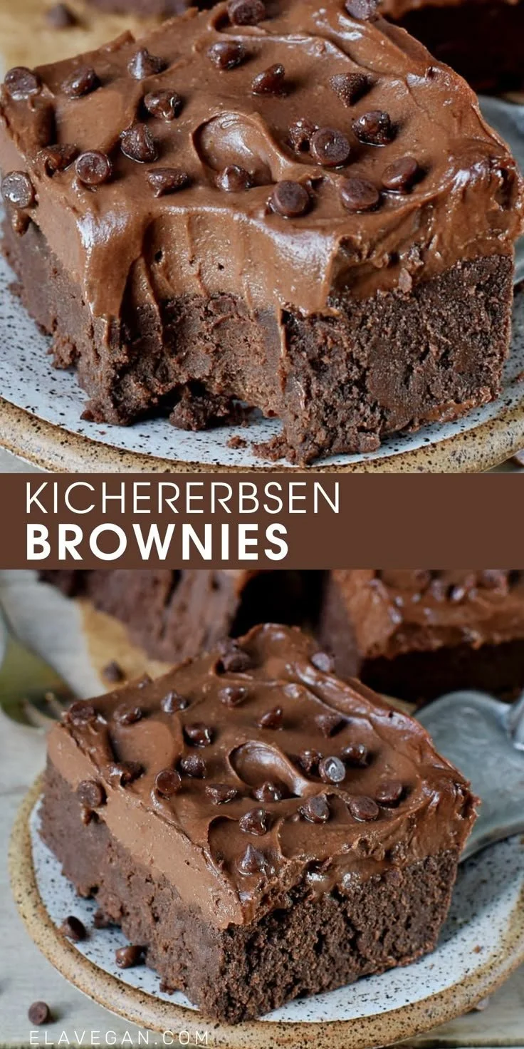 Healthy Kichererbsen Brownies with chickpeas showcased on a plate.