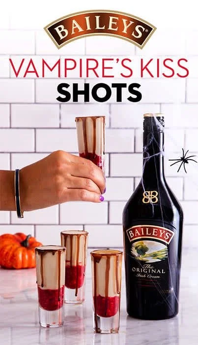 Spooky Halloween food ideas featuring creative recipes and decor from Pinterest.
